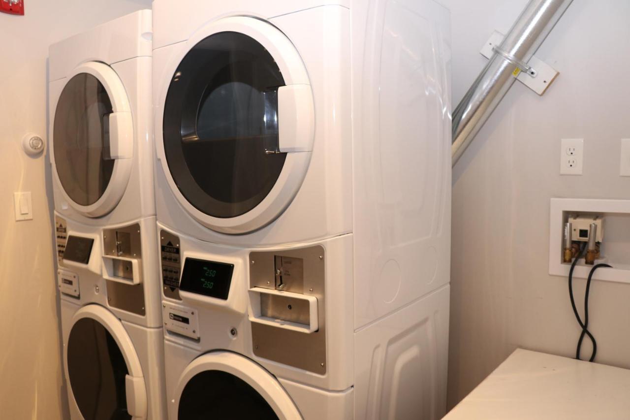 A Stylish Stay W/ A Queen Bed, Heated Floors.. #14 布鲁克林 外观 照片